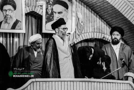 گزارش تصویری | تصاویری از سخنرانی رهبر شهید انقلاب در سالگرد رحلت امام خمینی از سال ۶۹ تا ۷۸