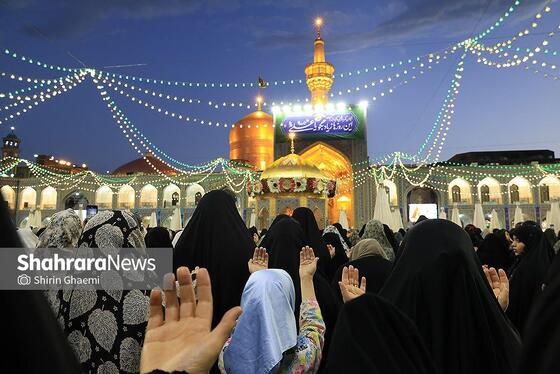 گزارش تصویری | حال و هوای حرم مطهر رضوی در شب عید سعید غدیر خم