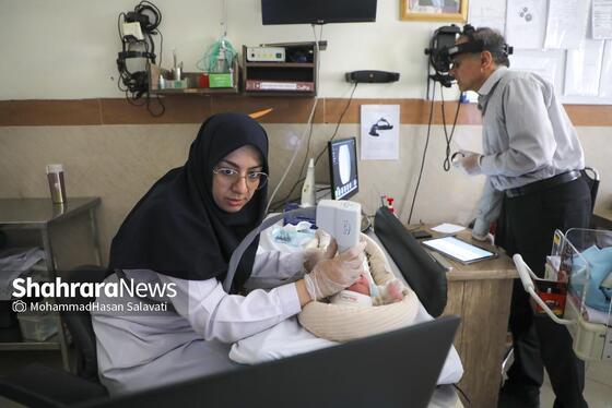 هر معاینه با دقت انجام می‌شود تا کوچک‌ترین نشانه بیماری از نظر دور نماند.