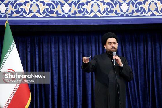 گزارش تصویری | ویژه‌برنامه «احلی من العسل» در حرم مطهر رضوی