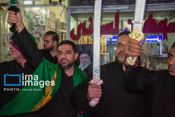 گزارش تصویری | مراسم عزاداری مشق شمشیر