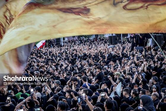 گزارش تصویری | مراسم خیمه سوزان عصر عاشورا در مشهد