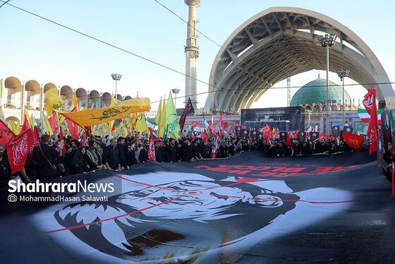 گزارش تصویری | مصلای تهران و حضور پرشور مردم در مراسم وداع با آقای شهید ایران ۳