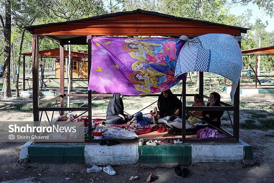گزارش تصویری | بوستان زائرپذیر غدیر مشهد میزبان زائران و عزاداران امام شهید