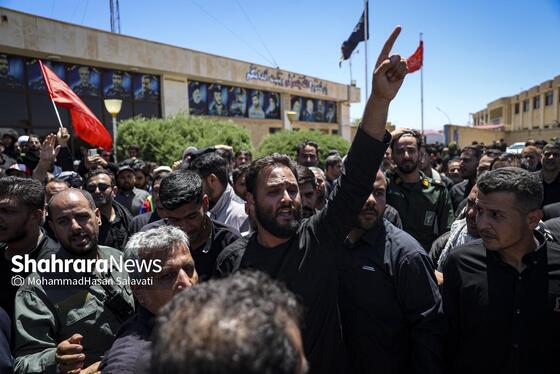گزارش تصویری | استقبال از پیکر مطهر رهبر شهید انقلاب و خانواده ایشان در فرودگاه مشهد
