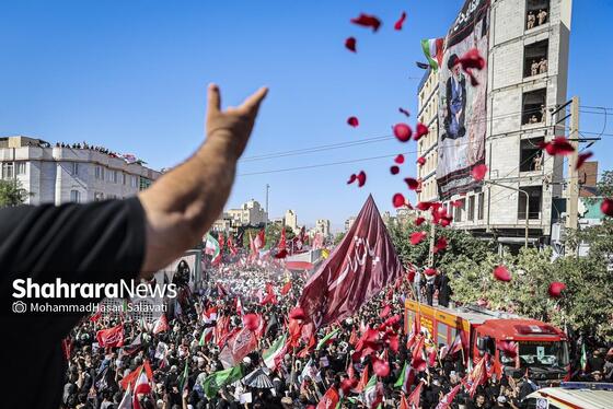 گزارش تصویری | تشییع تاریخی پیکر مطهر رهبر شهید انقلاب در مشهد مقدس | (پنجشنبه ۱۸ تیر ماه ۱۴۰۵)
