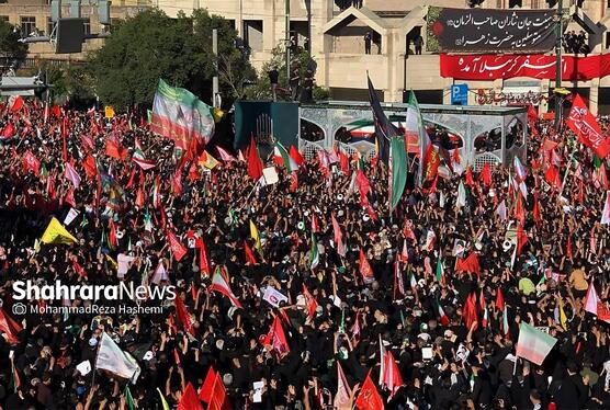 گزارش تصویری | چند قطره دریای سیل خروشان مردم در مراسم تشییع پیکر رهبر شهید