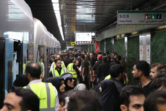 خدمت‌رسانی شهرداری مشهد در تشییع پیکر رهبر شهید 