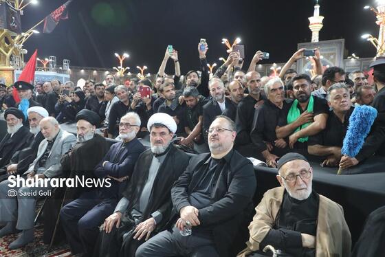 گزارش تصویری | مراسم بزرگداشت رهبر شهید ایران در حرم مطهر امام رضا (ع)