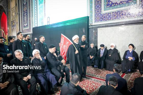 گزارش تصویری | مراسم بزرگداشت رهبر شهید ایران در حرم مطهر امام رضا (ع)