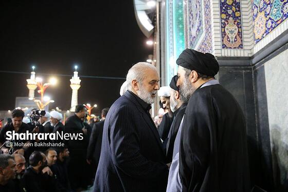 گزارش تصویری | شب سوم مراسم بزرگداشت رهبر شهید ایران در حرم مطهر امام رضا (ع)