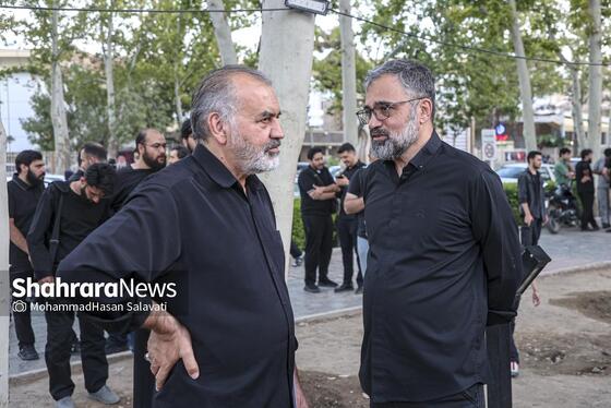 گزارش تصویری | اجرای دیوار نگاره «قوموا لله» با حضور هنرمندان بین المللی در مشهد