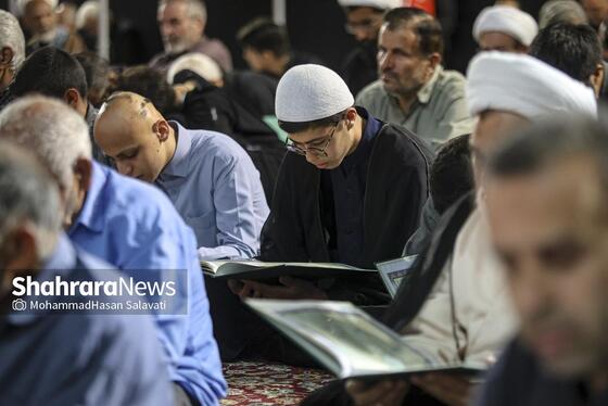 گزارش تصویری | شب چهارم مراسم بزرگداشت رهبر شهید انقلاب اسلامی در حرم مطهر رضوی