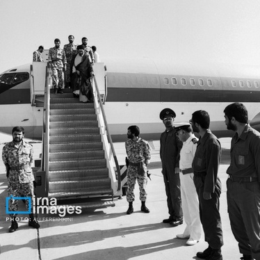 گزارش تصویری | بازدید رهبر شهید از مانور دریایی در تنگه هرمز؛ مهر ۱۳۶۴