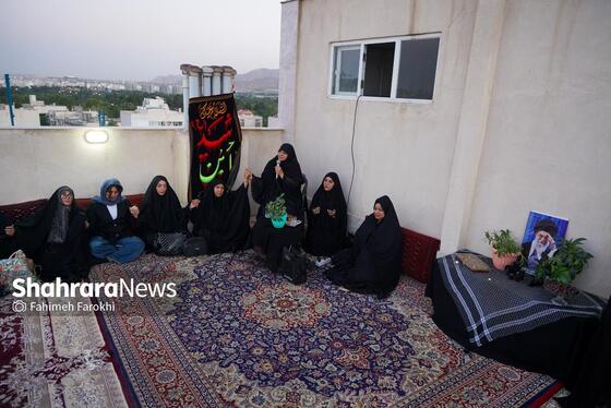 گزارش تصویری | روضه خانگی،در سوگ آقای شهید ایران