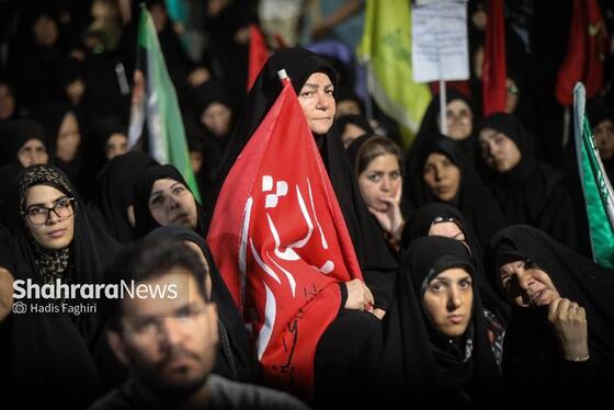 گزارش تصویری | مردم مشهد همچنان پای کار انقلاب