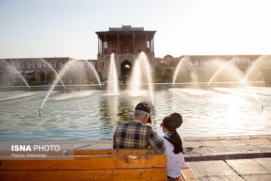 گزارش تصویری | تابش خورشید گرم بر سر اصفهان