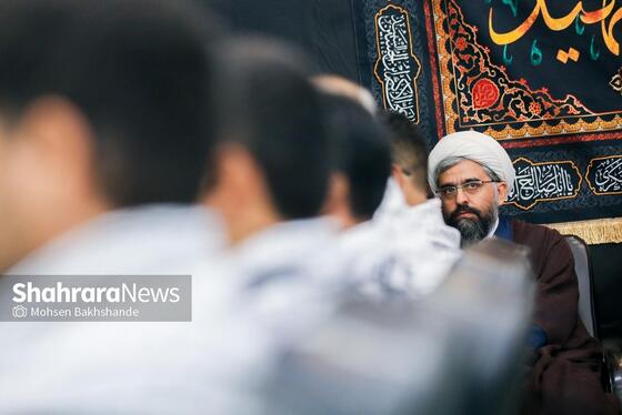 گزارش تصویری | آیین بدرقه کاروان خدام‌الحسین(ع) شهرداری مشهد در دفتر آیت‌الله سیداحمد علم‌الهدی