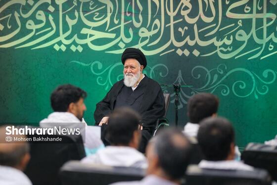 گزارش تصویری | آیین بدرقه کاروان خدام‌الحسین(ع) شهرداری مشهد در دفتر آیت‌الله سیداحمد علم‌الهدی