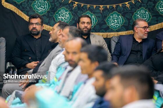 گزارش تصویری | آیین بدرقه کاروان خدام‌الحسین(ع) شهرداری مشهد در دفتر آیت‌الله سیداحمد علم‌الهدی