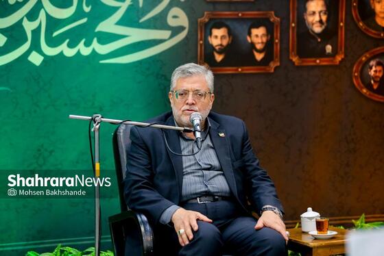 گزارش تصویری | آیین بدرقه کاروان خدام‌الحسین(ع) شهرداری مشهد در دفتر آیت‌الله سیداحمد علم‌الهدی
