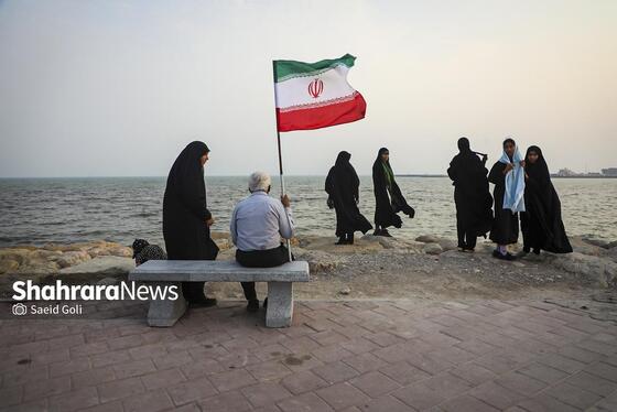 گزارش تصویری | زنجیره ۵ کیلومتری جان‌فدایان ایران در سواحل بندرعباس