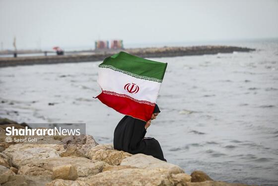 گزارش تصویری | زنجیره ۵ کیلومتری جان‌فدایان ایران در سواحل بندرعباس