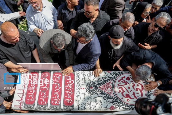 گزارش تصویری | تشییع پیکر زنده یاد «اکبر عبدی»