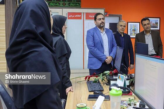 گزارش تصویری | بازدید مدیران استانی و شهری از موسسه فرهنگی شهرآرا به مناسبت روز خبرنگار - ۲