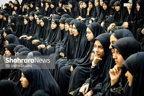 گزارش تصویری | قرار نوجوانی؛ آغاز خدمت خادمان نوجوان مشهدی در دهه آخر ماه صفر