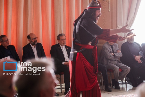 گزارش تصویری | رویداد محرم و عاشورا در آئینه اسناد وزارت امور خارجه