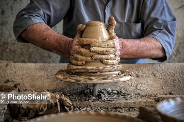 درباره روستای «مِند» گناباد با قدمتی کهن در هنر سفالگری | صدای رسای رُس کویر