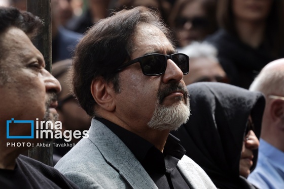 گزارش تصویری | تشییع پیکر زنده‌یاد «حسین خواجه امیری» (ایرج)