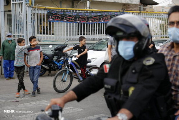 گرداندن اراذل و اوباش در تهران + فیلم