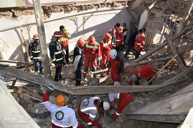 انفجار وحشتناک منزل مسکونی در خرم آباد + فیلم و تصاویر