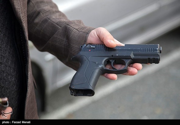 زورگیران خشن در کرمانشاه دستگیر شدند + تصاویر و ویدئو