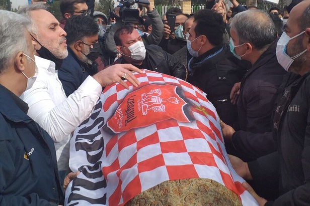 مراسم خاکسپاری پیکر «مهرداد میناوند» در بهشت زهرای تهران + ویدئو و تصاویر