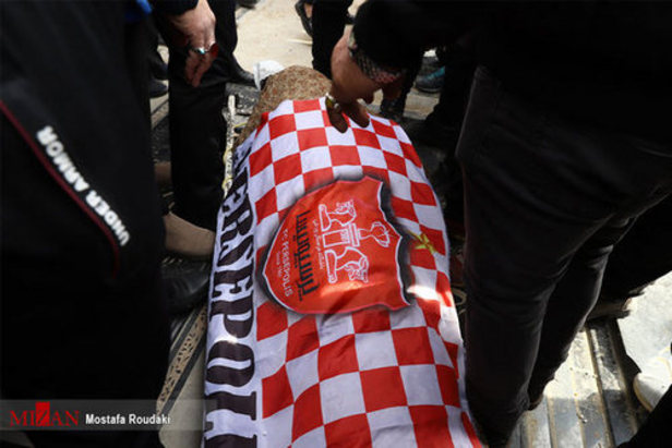 مراسم خاکسپاری پیکر «مهرداد میناوند» در بهشت زهرای تهران + ویدئو و تصاویر