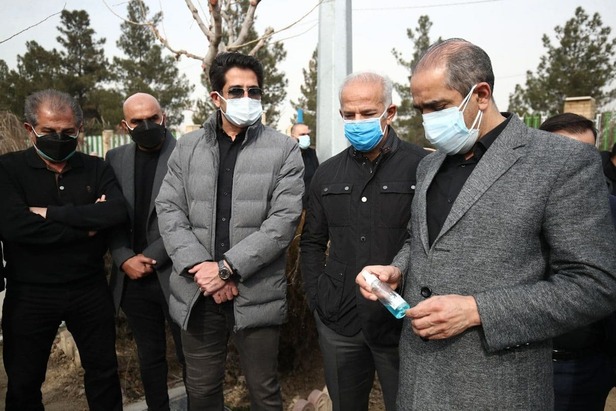 علی انصاریان به خاک سپرده شد+ عکس و ویدئو