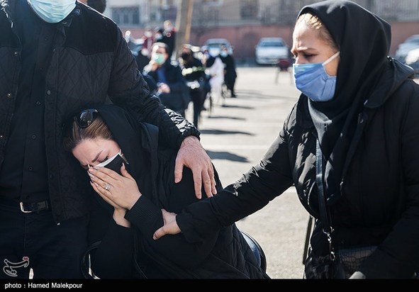 تلخ ترین تصاویر از تشییع پیکر «مهشید گودرز» شهید مدافع سلامت