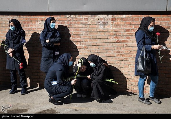 تلخ ترین تصاویر از تشییع پیکر «مهشید گودرز» شهید مدافع سلامت