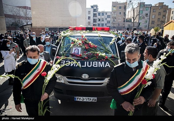 تلخ ترین تصاویر از تشییع پیکر «مهشید گودرز» شهید مدافع سلامت