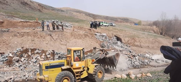 آزاد سازی و رفع تصرف از اراضی ملی واقع در ارتفاعات جنوب مشهد + تصاویر