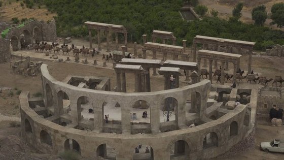 تصاویری تازه از سریال «سلمان فارسی» با بازی فرهاد اصلانی