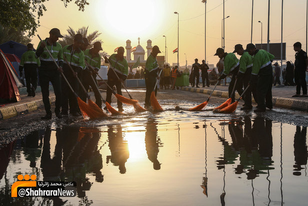 پاکبان‌های مشهدی، خیابان‌های نجف را رفت و روب می‌کنند