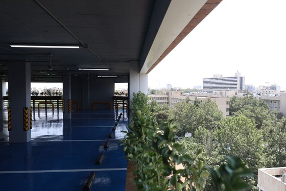 پارکینگ طبقاتی «پرستار» در مشهد افتتاح شد