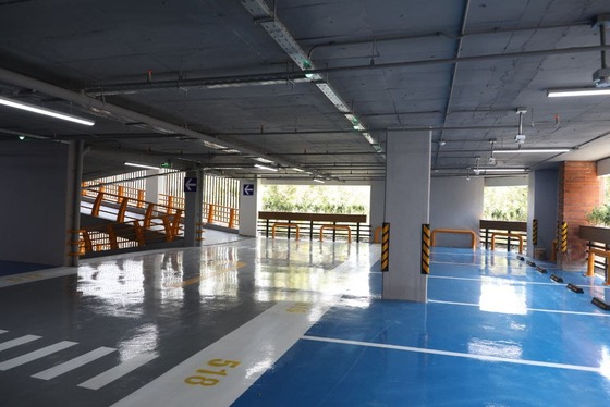 پارکینگ طبقاتی «پرستار» در مشهد افتتاح شد