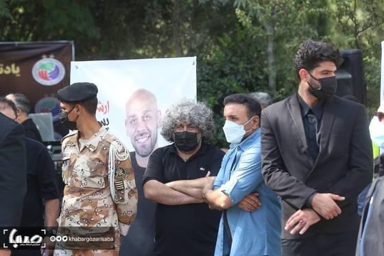 مراسم تشییع پیکر «ارشا اقدسی» بدلکار سینما و تلویزیون + فیلم و عکس (۲۲ مرداد۱۴۰۰)