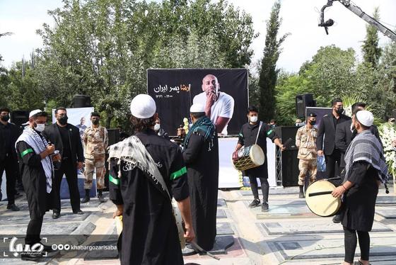 مراسم تشییع پیکر «ارشا اقدسی» بدلکار سینما و تلویزیون + فیلم و عکس (۲۲ مرداد۱۴۰۰)