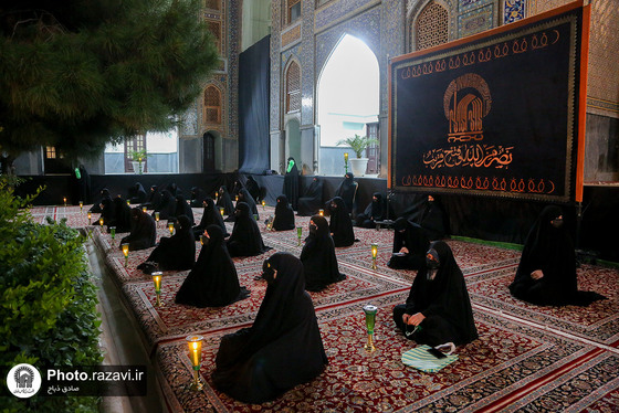 مراسم شام غریبان حسینی در حرم مطهر رضوی + فیلم و عکس